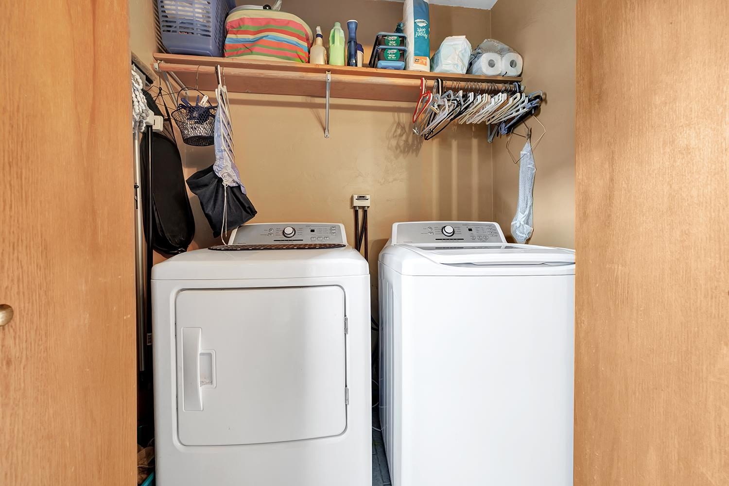 2277 Redpepper Trail Suamico, WI 54313 - Photo 23 of 45