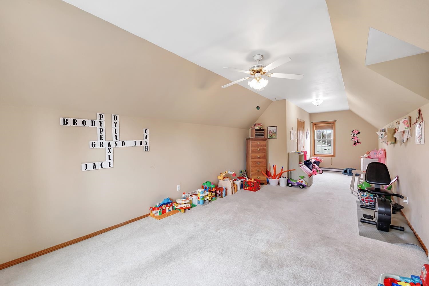 2277 Redpepper Trail Suamico, WI 54313 - Photo 24 of 45