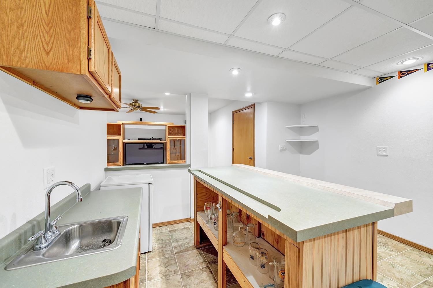 2277 Redpepper Trail Suamico, WI 54313 - Photo 32 of 45