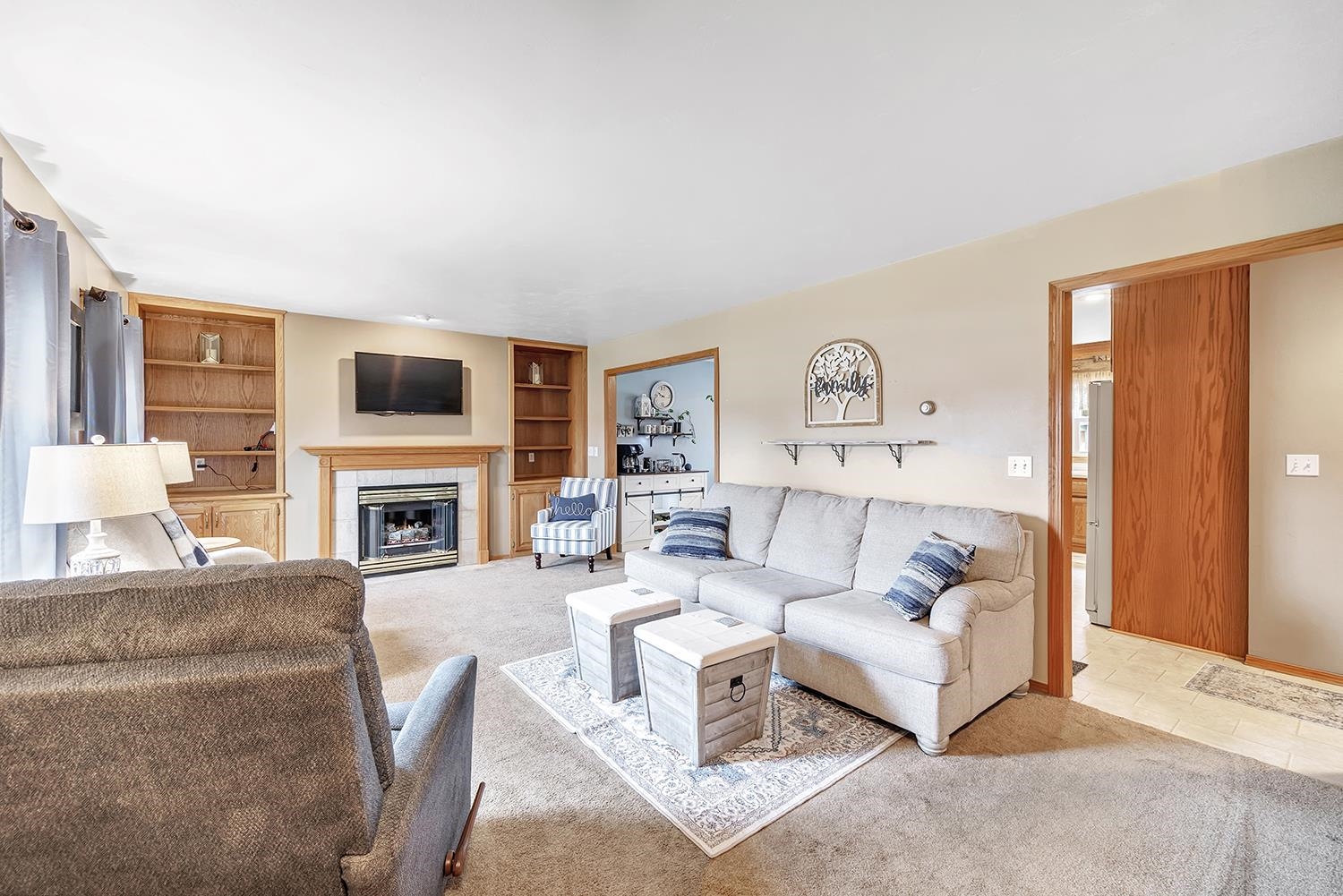 2277 Redpepper Trail Suamico, WI 54313 - Photo 6 of 45