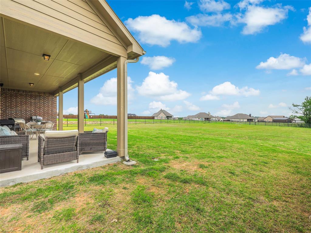 544 Majors Road Van Alstyne, TX 75495 - Photo 26 of 36 a view of an outdoor space and yard