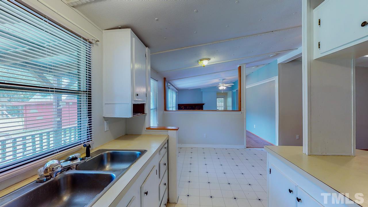 172 Country Club Road Roxboro, NC 27574 - Photo 11 of 29