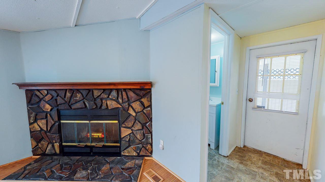 172 Country Club Road Roxboro, NC 27574 - Photo 8 of 29