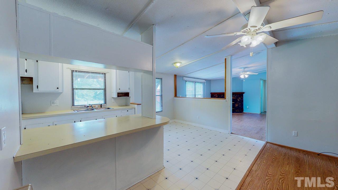 172 Country Club Road Roxboro, NC 27574 - Photo 9 of 29