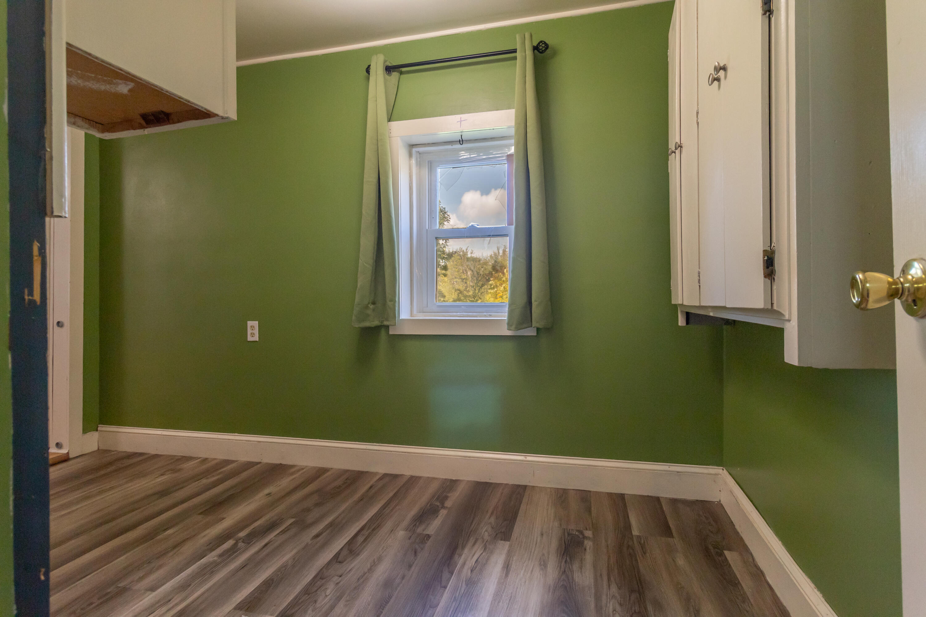 89 Millvale Road Bucksport, ME 04416 - Photo 22 of 42 89 bucksmill rd interior downstairs-3