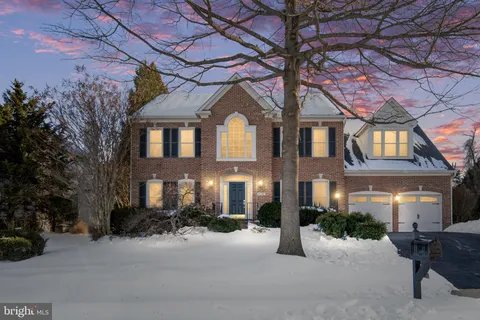 $1,200,000 | 47787 Brawner Place, Sterling, VA 20165