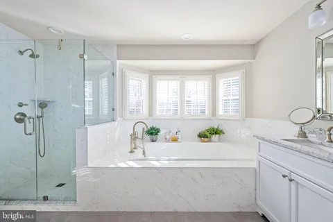 $1,200,000 | 47787 Brawner Place, Sterling, VA 20165