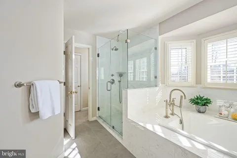 $1,200,000 | 47787 Brawner Place, Sterling, VA 20165