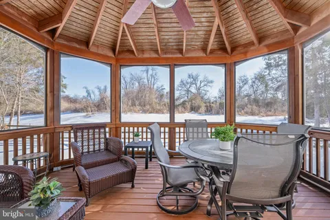 $1,200,000 | 47787 Brawner Place, Sterling, VA 20165