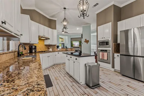 $395,000 | 5344 Lake Mead Trail, Fort Worth, TX 76137