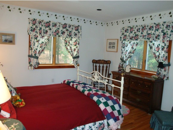 49 Three Pond Road Peru, VT 05152 - Photo 18 of 25