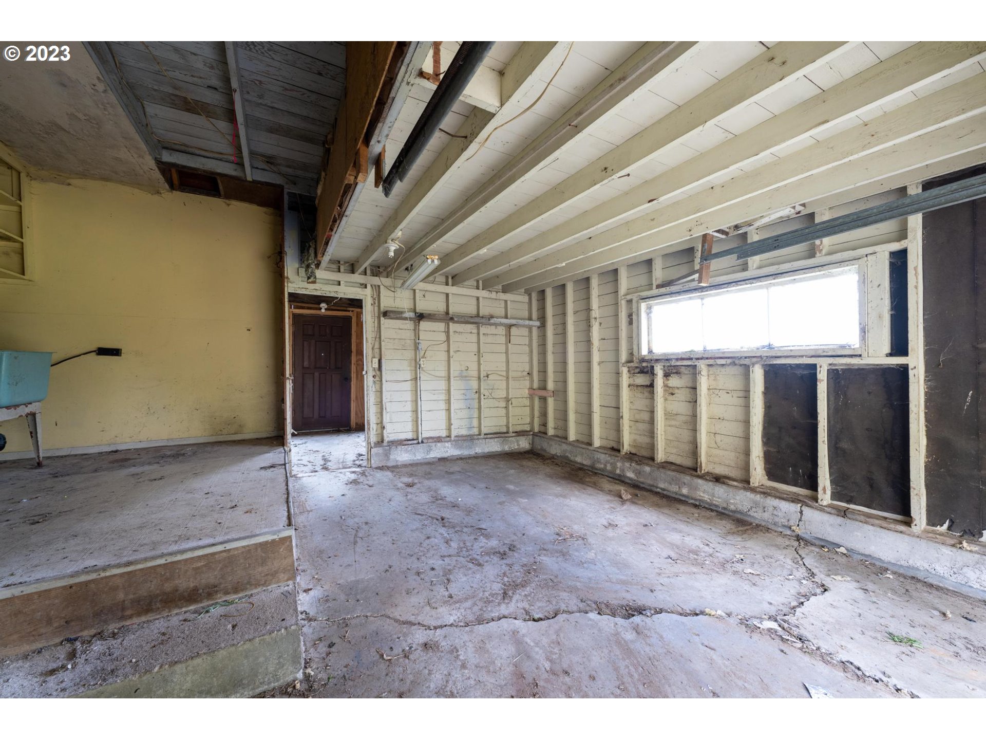 92182 Front Road Astoria, OR 97103 - Photo 16 of 21 a view of an empty room with a window