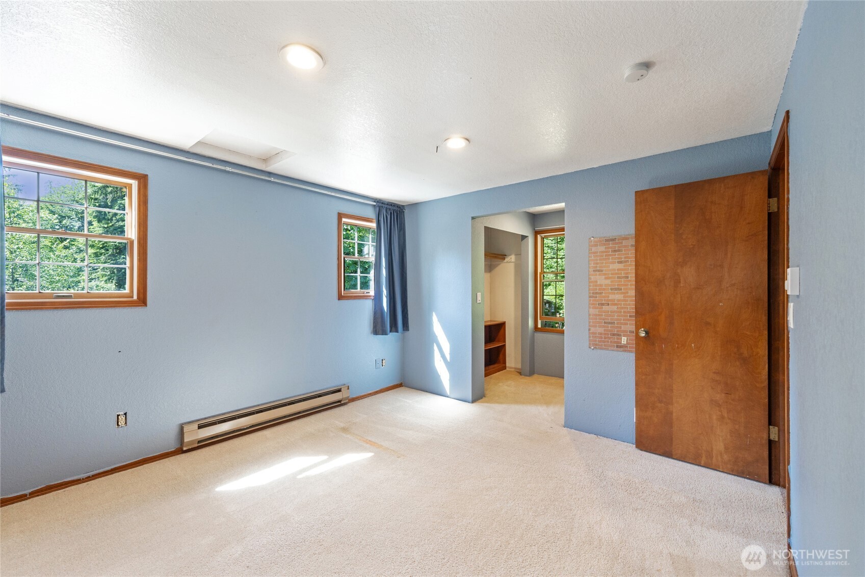 2216 Newberg Road Snohomish, WA 98290 - Photo 16 of 32 a view of a livingroom with a staircase