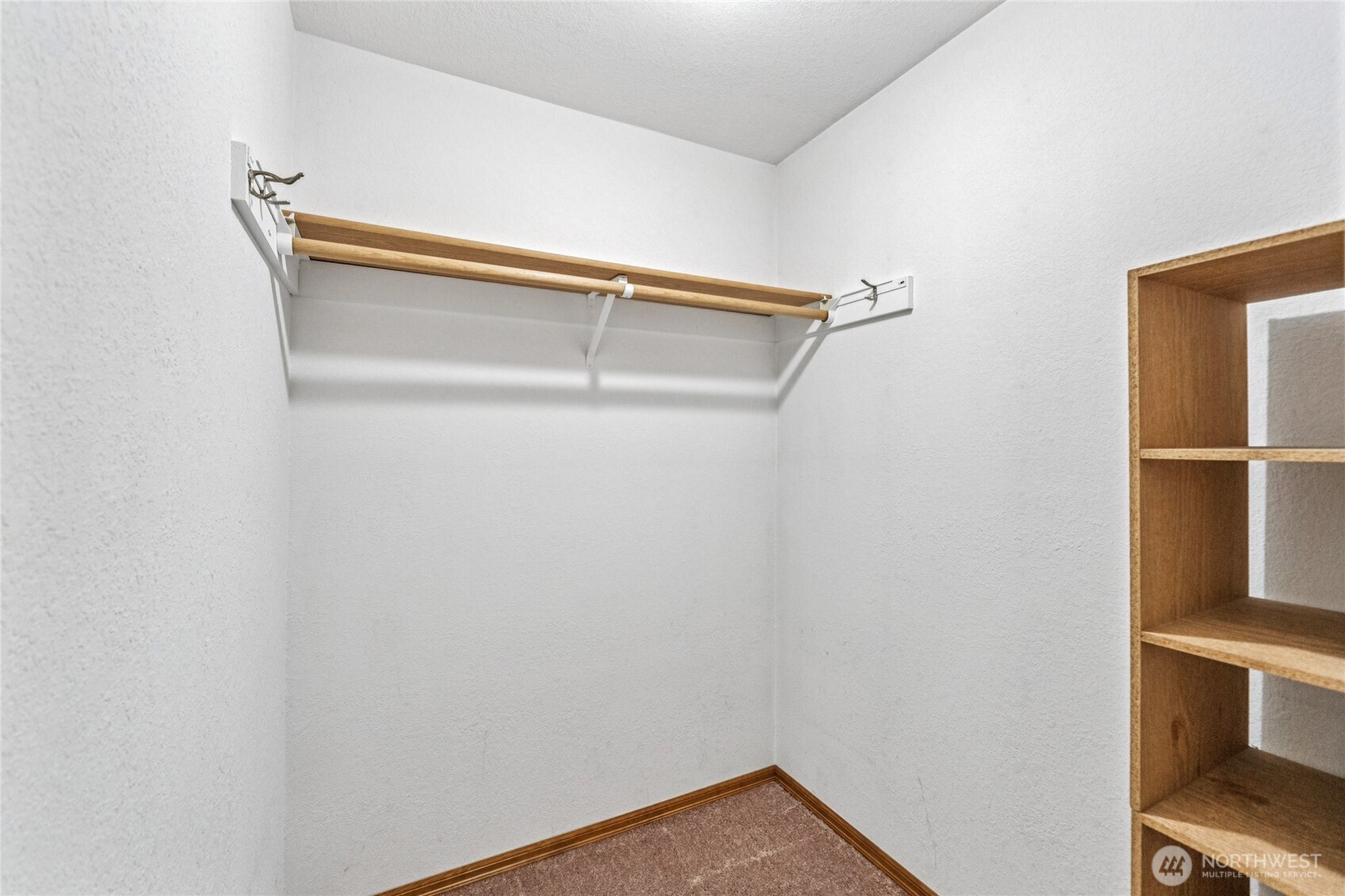 2216 Newberg Road Snohomish, WA 98290 - Photo 20 of 32 a view of small space