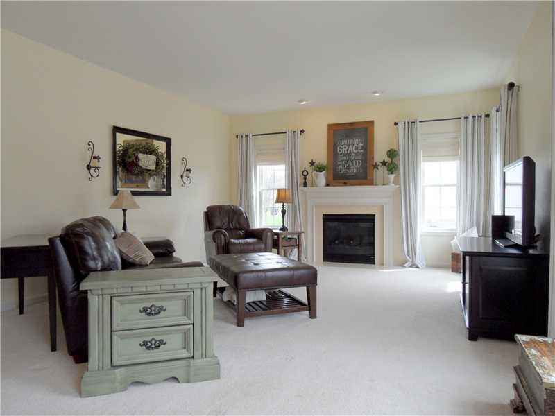1033 Gombach Road Claridge, PA 15623 - Photo 6 of 25 Family Room.