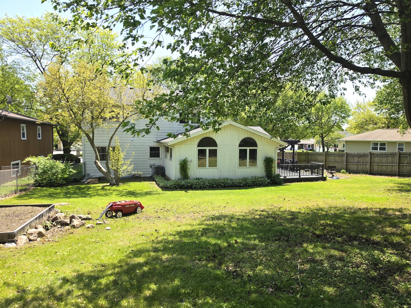 1234 North Lyle Avenue Elgin, IL 60123 - Photo 18 of 19