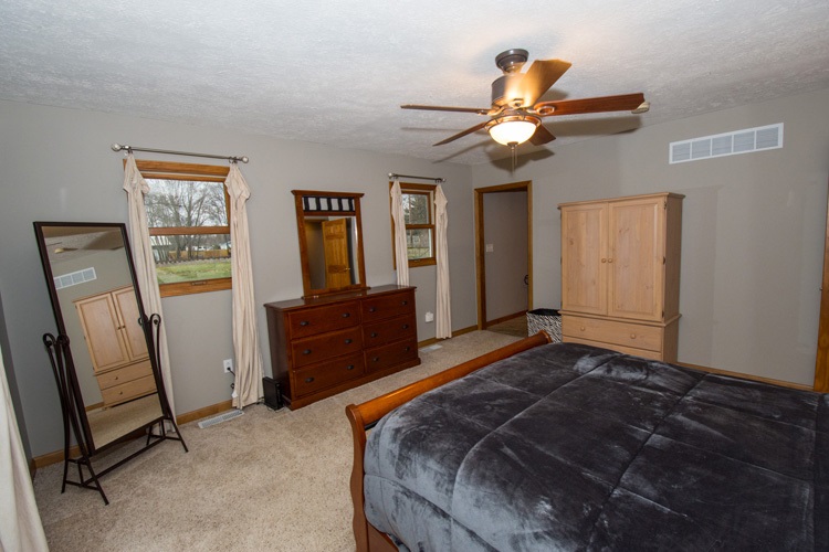 10691 Star Road Osceola, IN 46561 - Photo 23 of 35 Gallery Image 23
