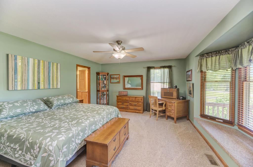 1570 South Sandbar Road Kankakee, IL 60901 - Photo 17 of 45
