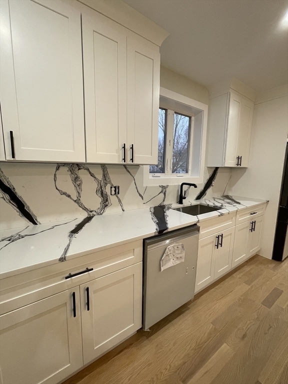 14 Arbor Lane Dedham, MA 02026 - Photo 14 of 41