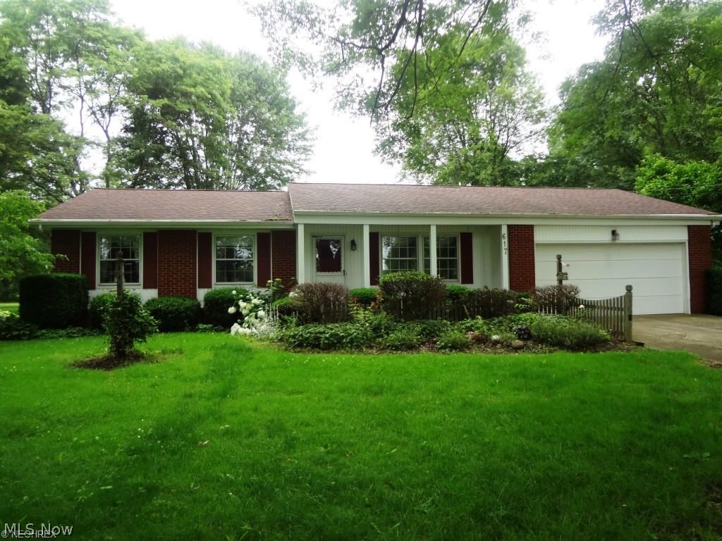 617 Airport Road Northwest Warren, OH 44481 - Photo 2 of 27 Gallery Image 2