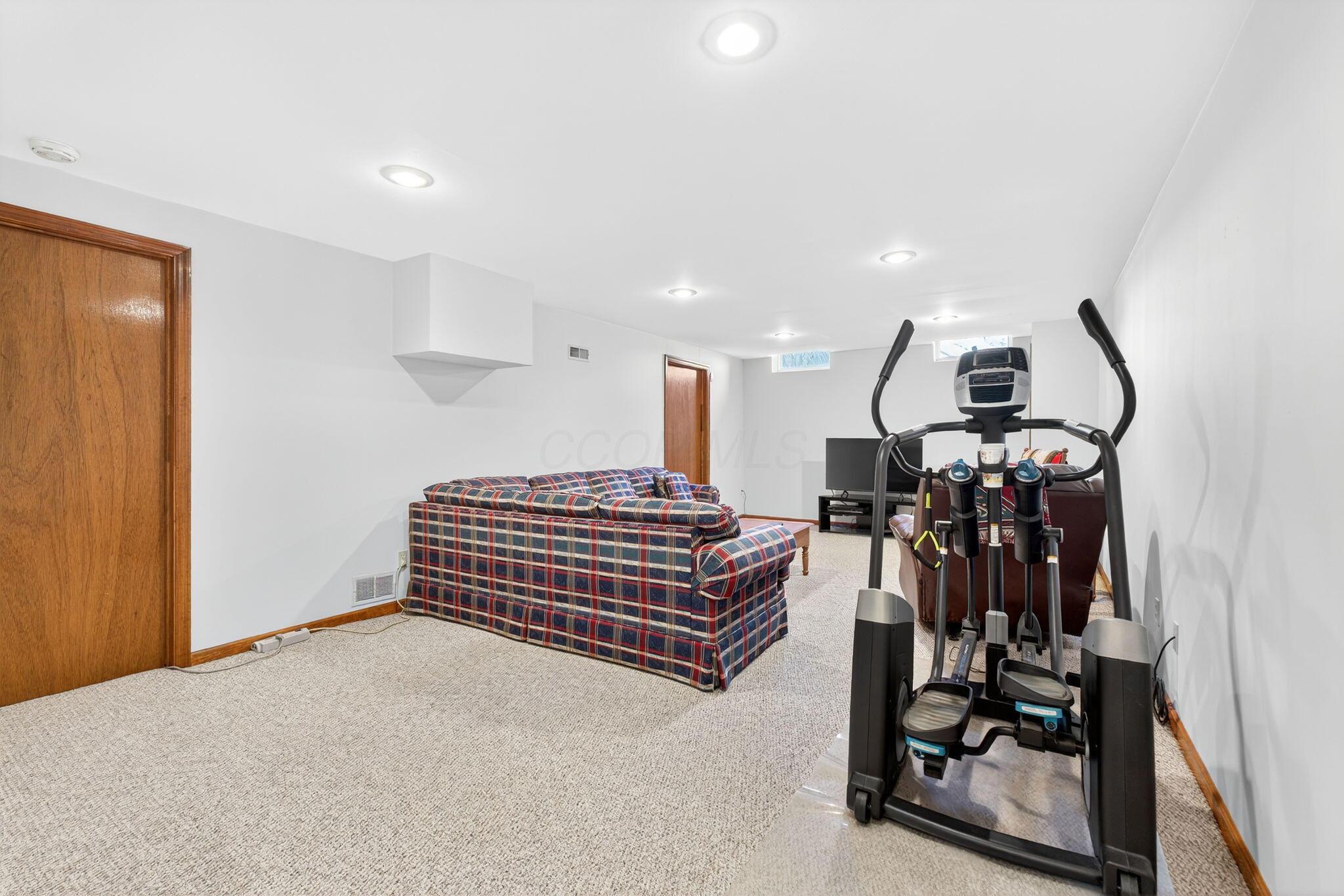 5771 Dublin Road Dublin, OH 43017 - Photo 73 of 100 5771 Dublin Rd (Interior)-68