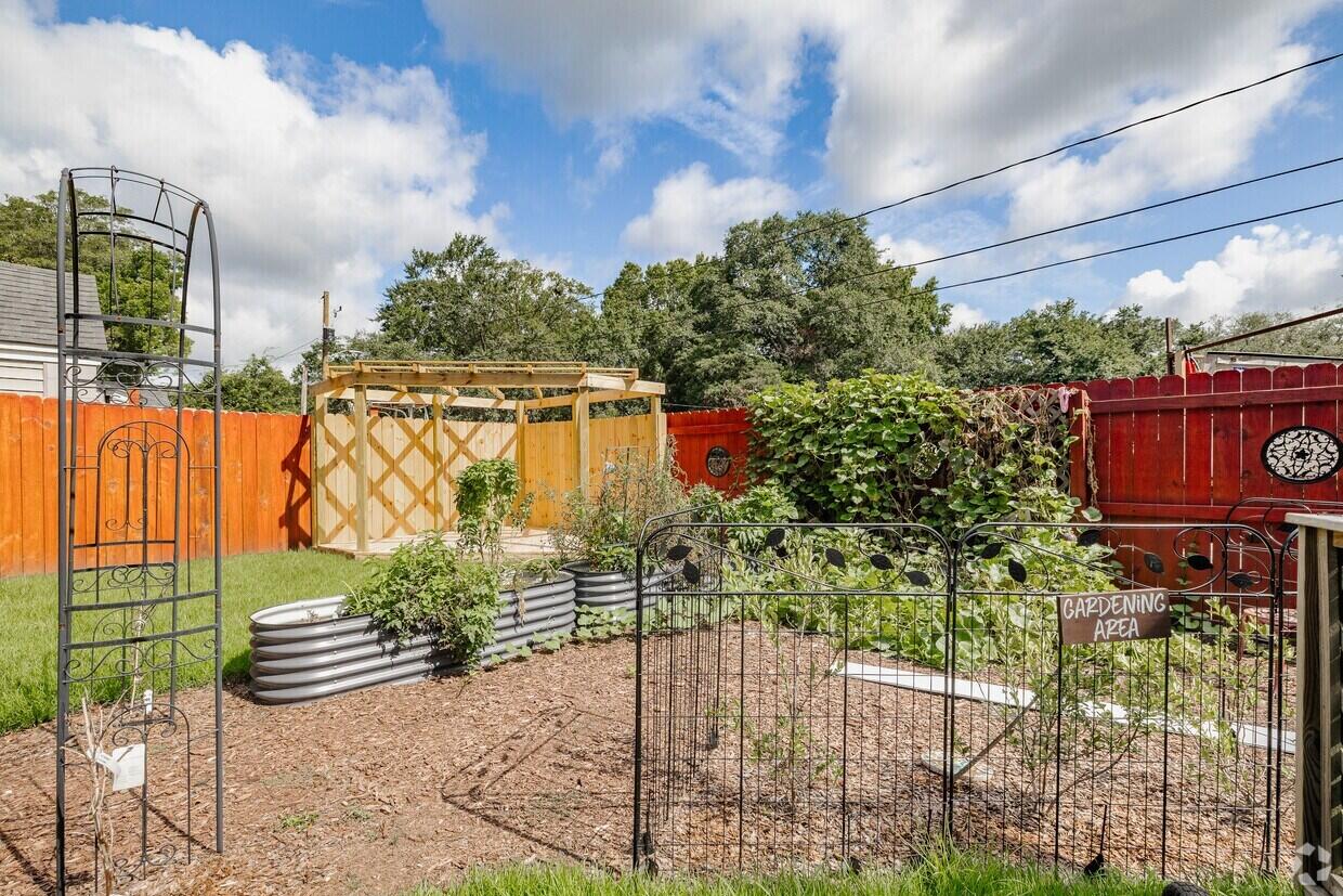 24 Sycamore Avenue Charleston, SC 29407 - Photo 5 of 21 attachment (27)