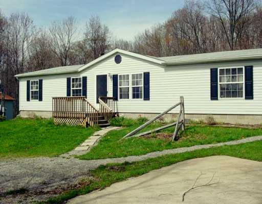 1781 Millbrook Road Grove City, PA 16127 - Photo 1 of 7 Exterior Front.