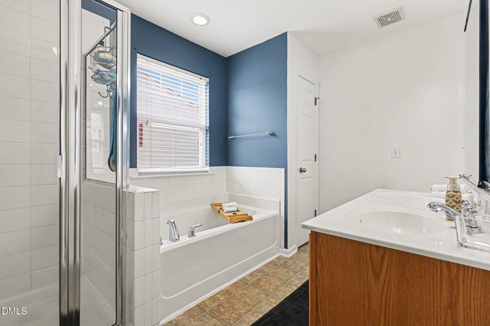 2225 Raven Road, Unit 100 Raleigh, NC 27614 - Photo 6 of 17 016_file_2690