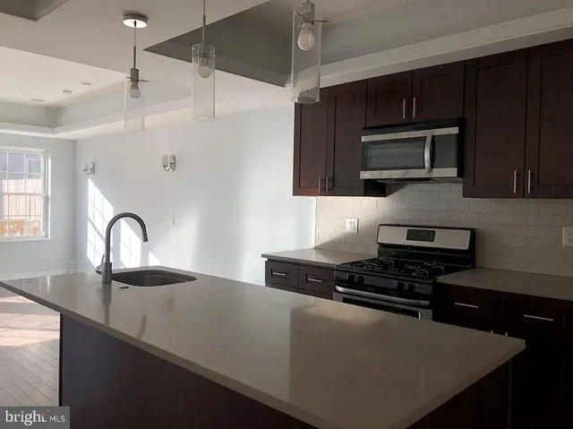 $960,000 | 1336 North 7th Street, Philadelphia, PA 19122