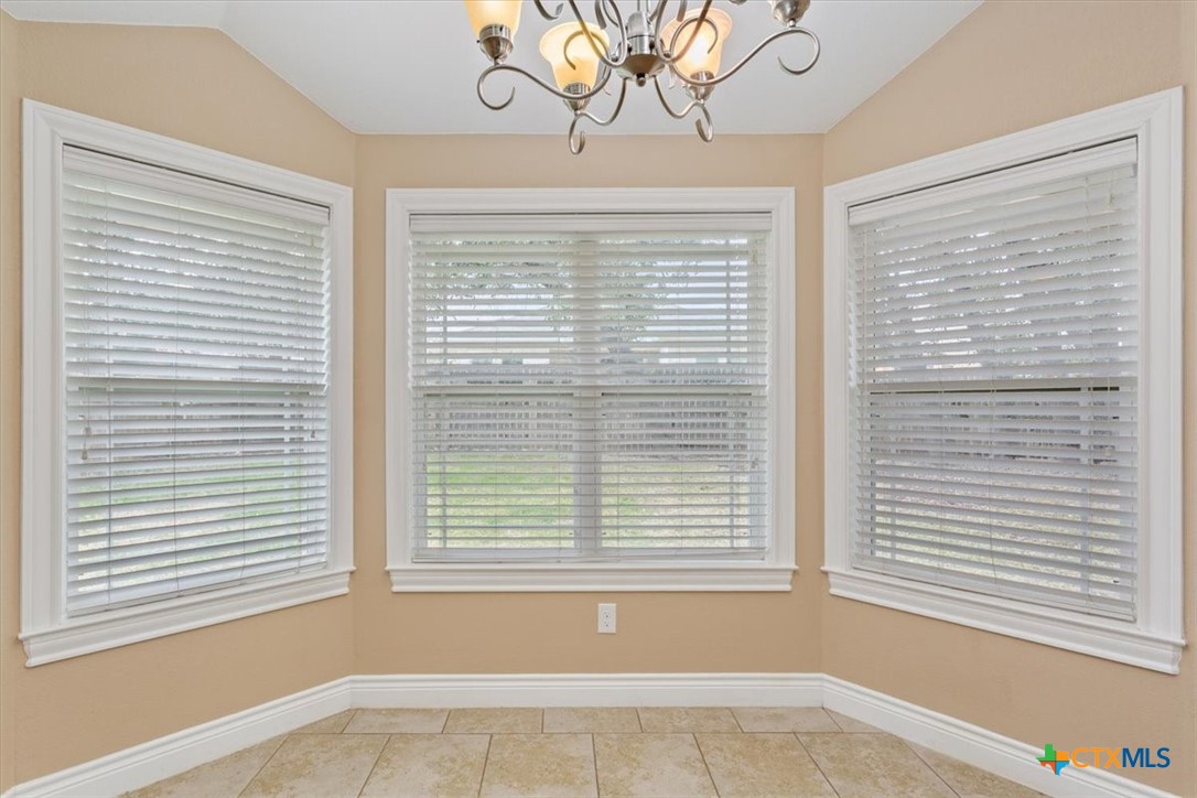 198 Sheridan Loop Belton, TX 76513 - Photo 12 of 31 a view of an empty room with a window