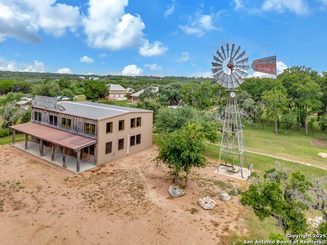 700 Ledgerock Road Wimberley, TX 78676 - Photo 8 of 38