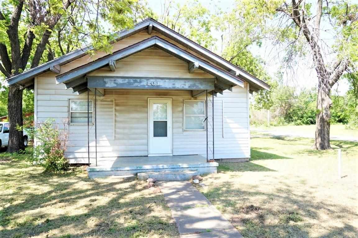 401 Ivanhoe Street Perry, OK 73077 - Photo 1 of 5 Gallery Image 1