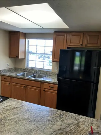 $1,450 | 9525 Lake Park Drive, Unit 9525, Thonotosassa, FL 33592
