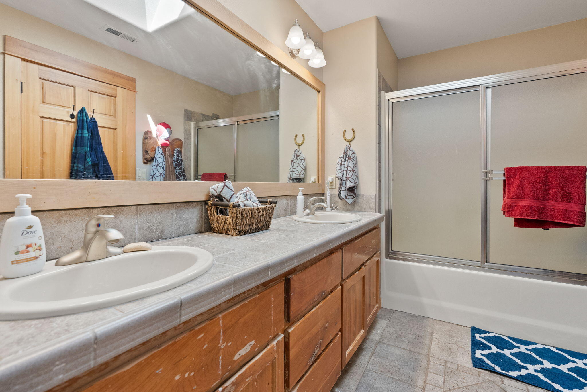 2405 Northwest Skyline Ranch Road Bend, OR 97703 - Photo 29 of 45