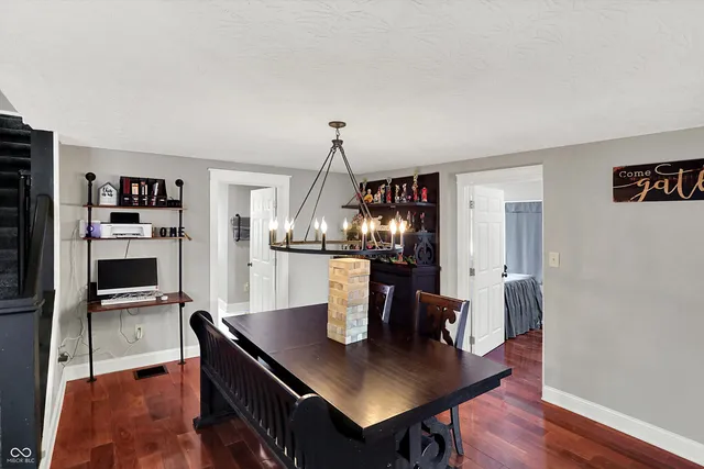 $540,000 | 5105 Highway 42, Martinsville, IN 46151