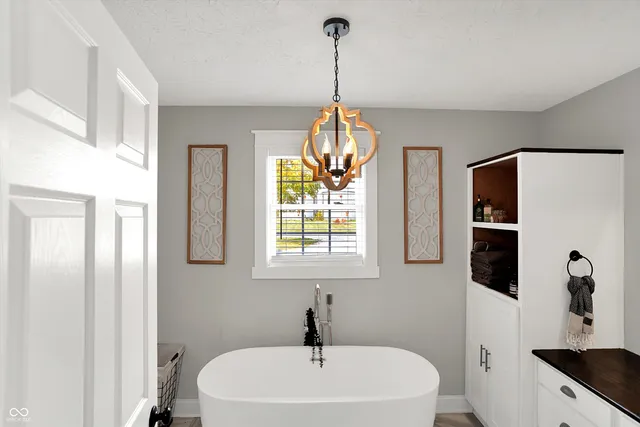 $540,000 | 5105 Highway 42, Martinsville, IN 46151