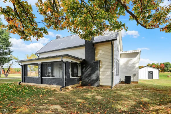 $530,000 | 5105 Highway 42, Martinsville, IN 46151