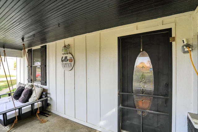 $540,000 | 5105 Highway 42, Martinsville, IN 46151