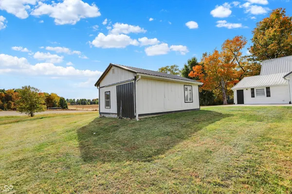 $530,000 | 5105 Highway 42, Martinsville, IN 46151
