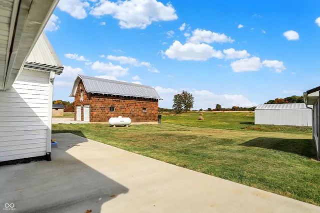 $540,000 | 5105 Highway 42, Martinsville, IN 46151