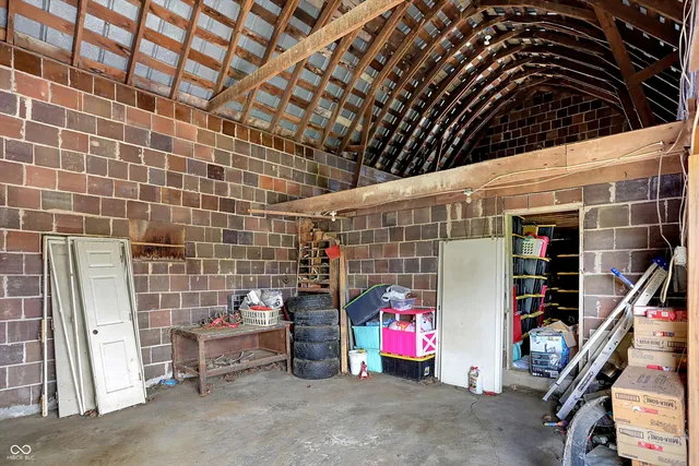 $540,000 | 5105 Highway 42, Martinsville, IN 46151