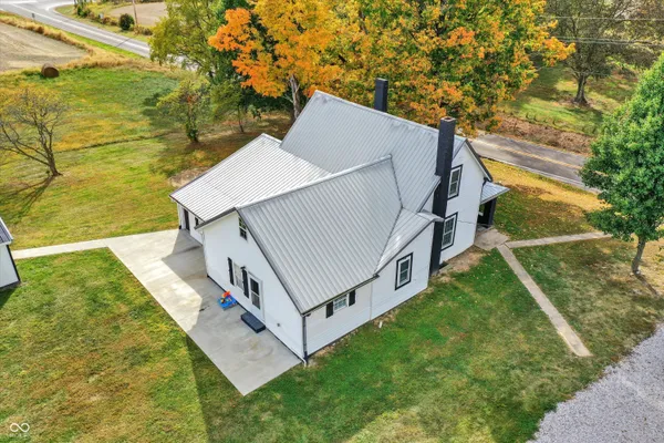 $530,000 | 5105 Highway 42, Martinsville, IN 46151