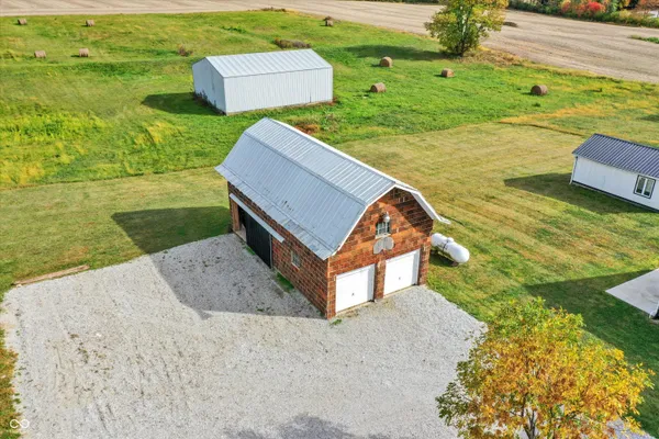 $530,000 | 5105 Highway 42, Martinsville, IN 46151