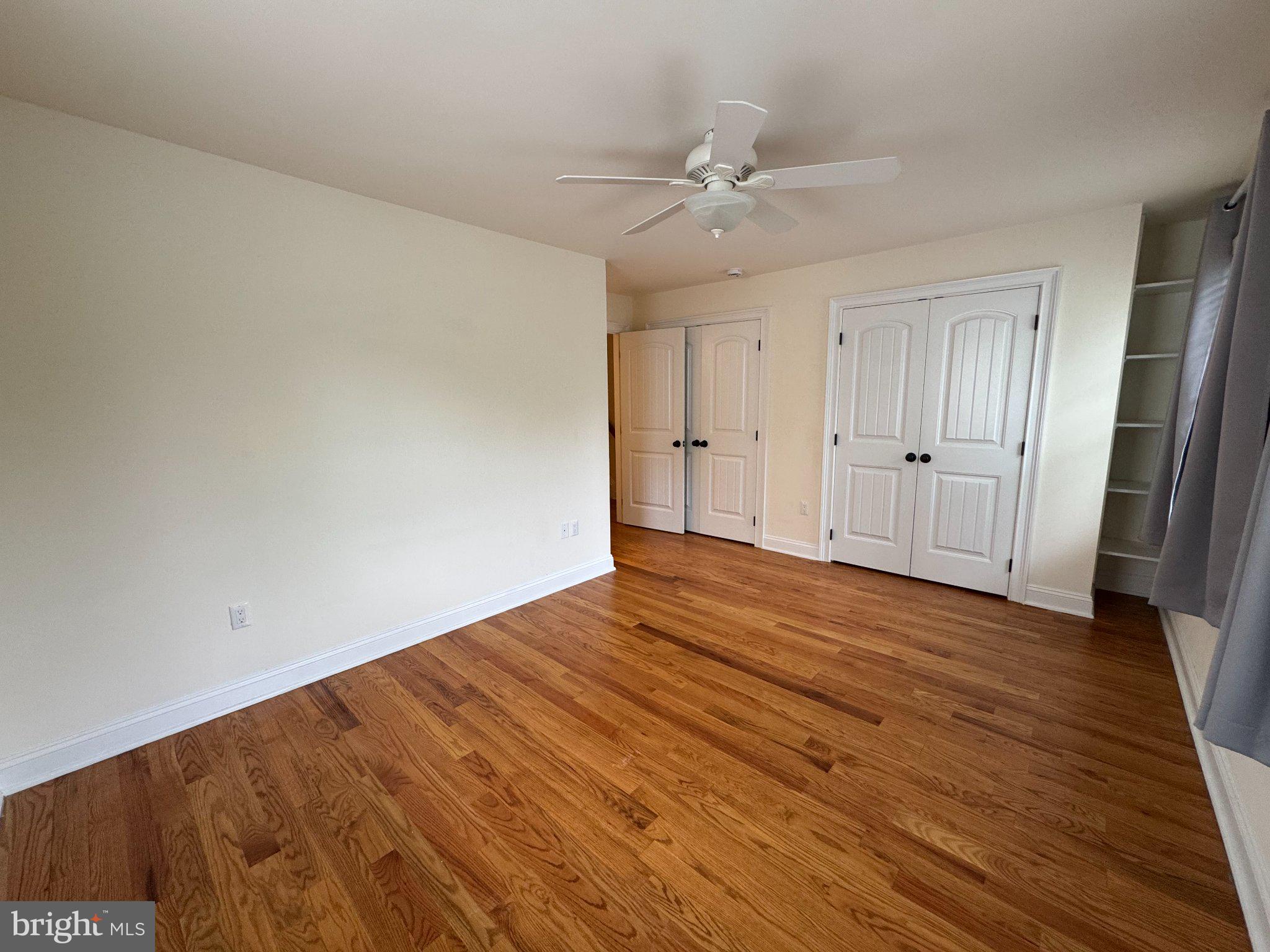 16 Harris Road Princeton, NJ 08540 - Photo 19 of 25 Bright and airy space with hardwood floors.