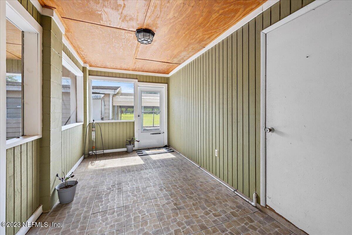 12116 Old Plank Road Jacksonville, FL 32220 - Photo 23 of 36 22-Back Porch
