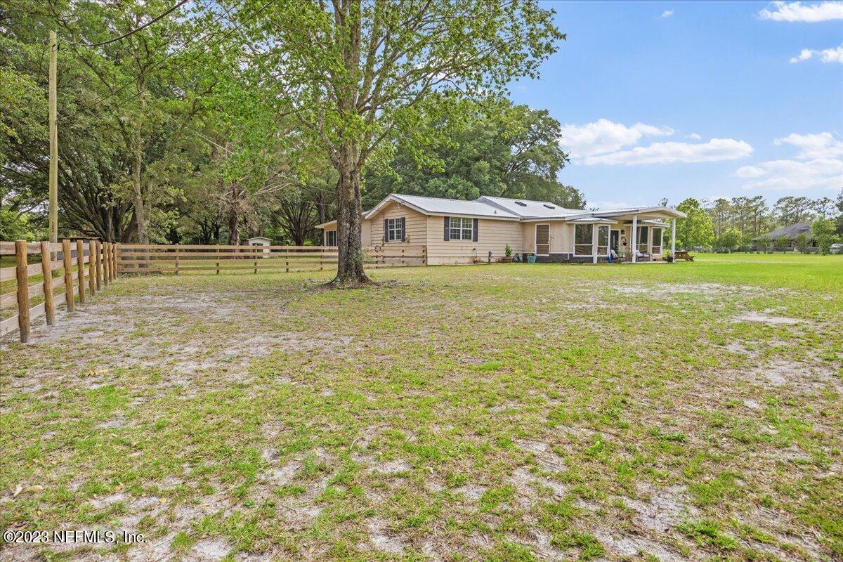 03-Front Yard