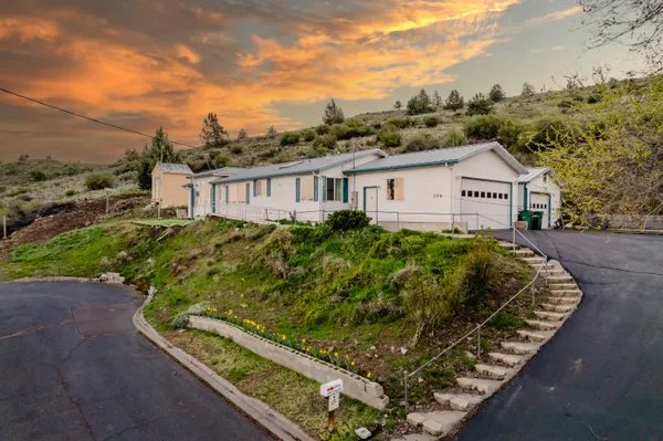 $337,500 | 336 South Rogers Street, Klamath Falls, OR 97601