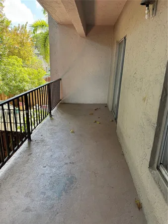 $1,950 | 5755 West 20th Avenue, Unit 201, Hialeah, FL 33012
