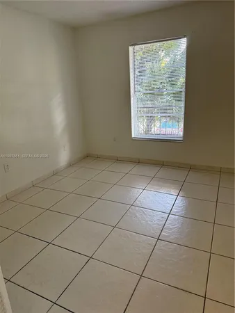 $1,950 | 5755 West 20th Avenue, Unit 201, Hialeah, FL 33012