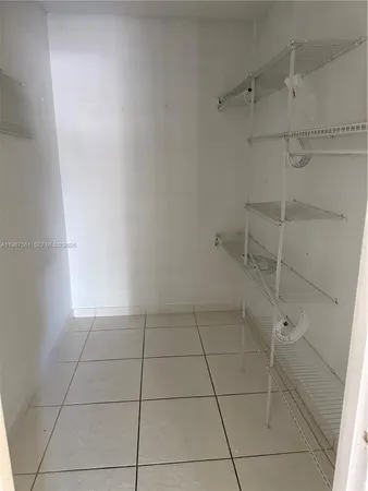 $1,950 | 5755 West 20th Avenue, Unit 201, Hialeah, FL 33012